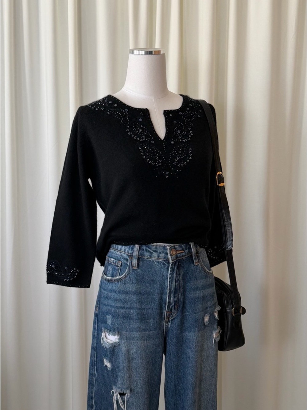 White + Warren 100% Cashmere Beaded Paisley Sweater Black Large - Picture 3 of 9